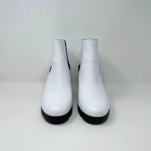Sorel Uptown Chelsea Womens 9 White Leather w/Black Wedge Ankle Boot Snow - Picture 5 of 10